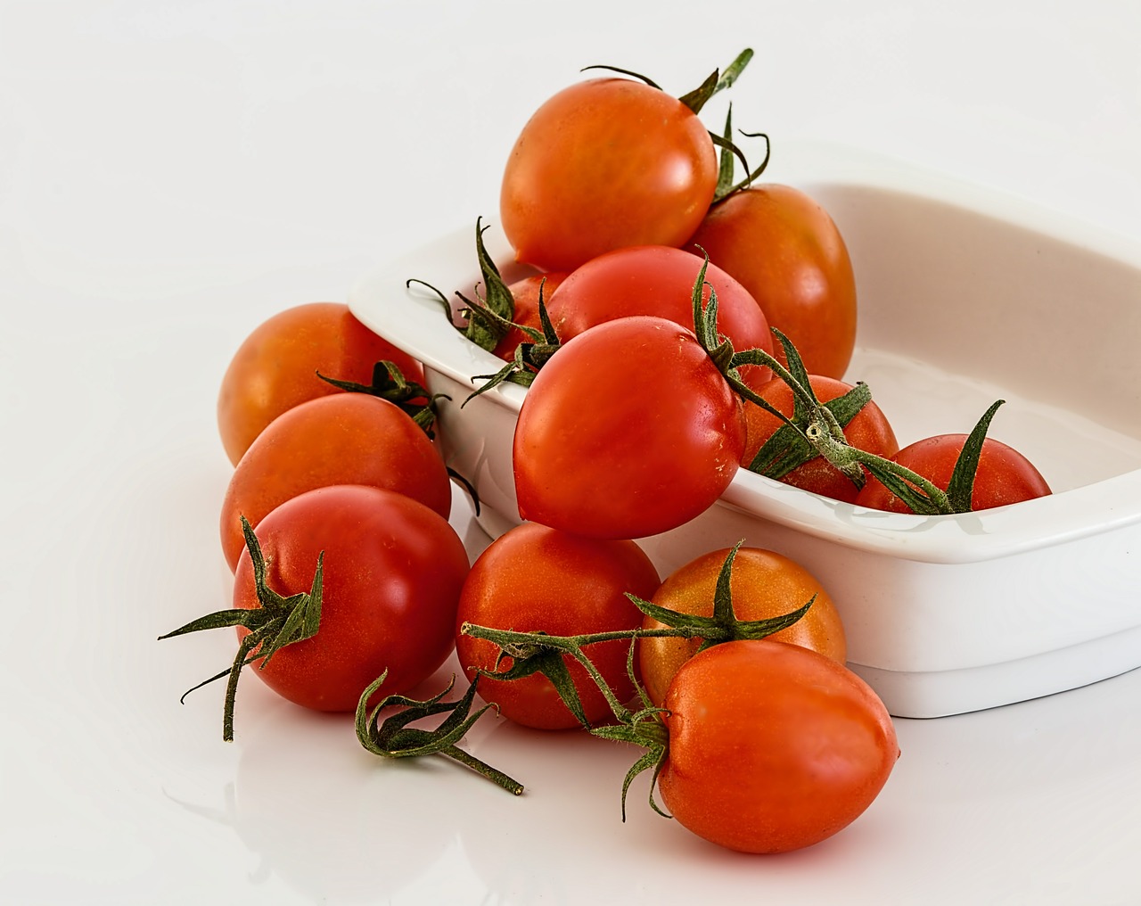 Pomidory bawole serce z gałązką
